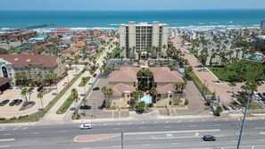 Exterior - New 2BR - Pool Patio - Bunk Beds - 1st Floor (South Padre Island)