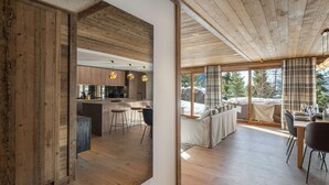 Unclassified image, 2 of 14, button - Modern apartment at Mont d'Arbois - 6 guests (Megève)