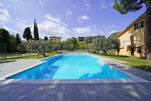 Pool - Olive Garden Garda - pool & view Gardagate (Moniga del Garda)