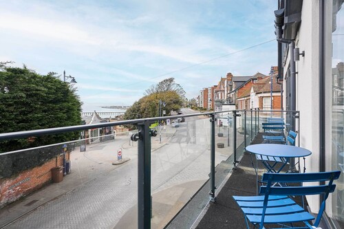 Host & Stay | 2a Hamilton Road