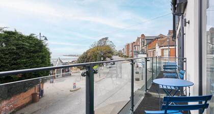 Host & Stay | 2a Hamilton Road