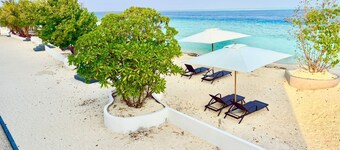 Maduvvaree Waterfront Sands