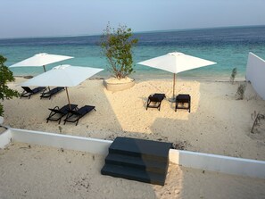 Playa privada, arena blanca, buceo con tubo y pesca