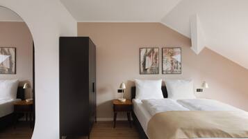 Chambre Double Classique | Décoration personnalisée, ameublement personnalisé, bureau