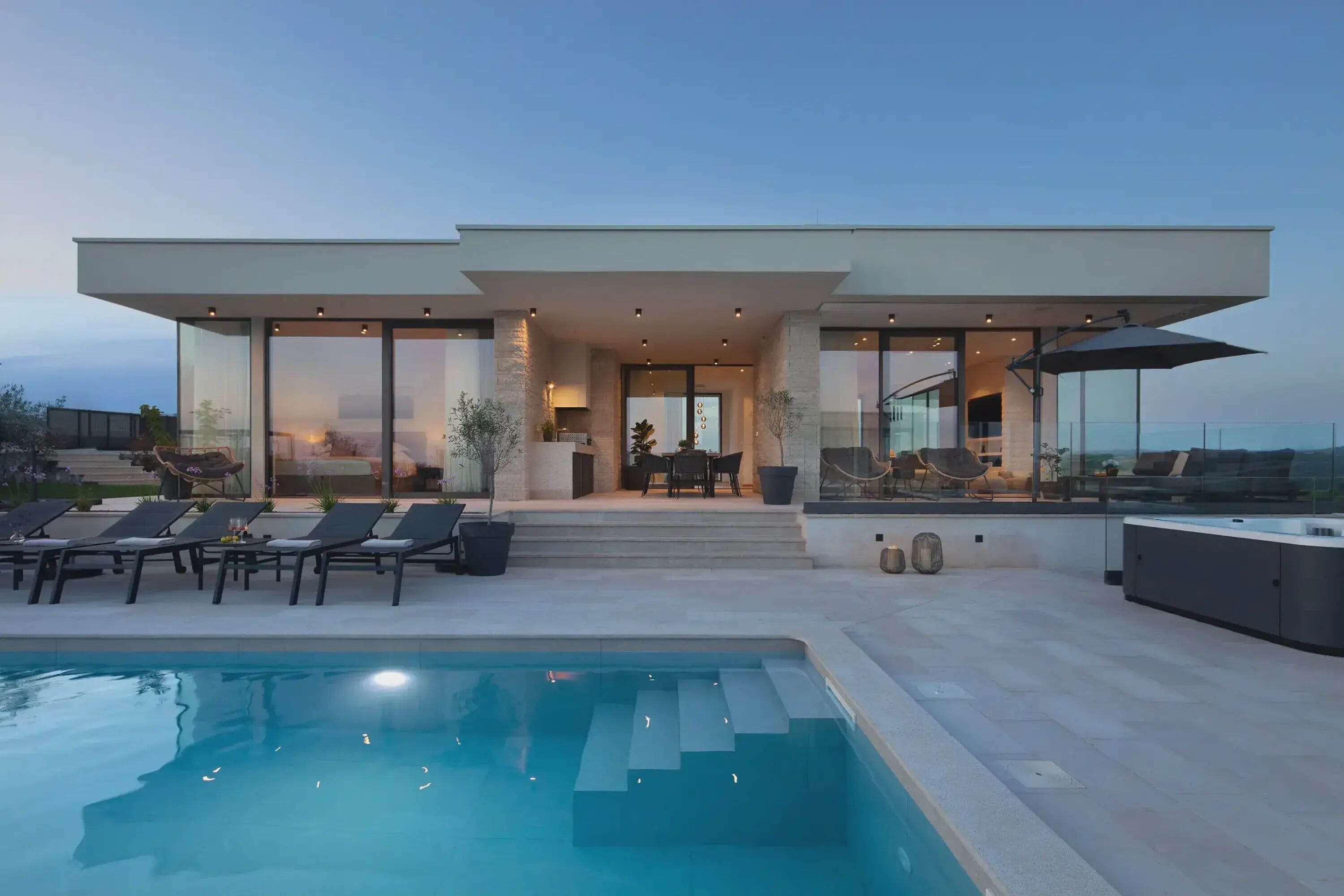 House, Smoking | 4 bedrooms