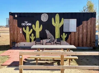 The Cozy Cactus I Cozy Getaway in Silverton, TX