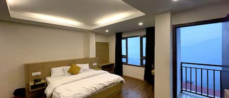 Premium Double Room, Balcony, Mountain View | Desk, free WiFi