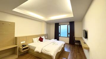 Family Triple Room, Mountain View