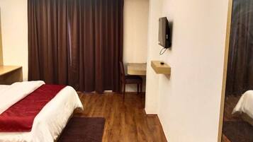 Executive Double Room, Balcony, Mountain View
