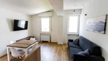 Apartment, Garden View | Living area