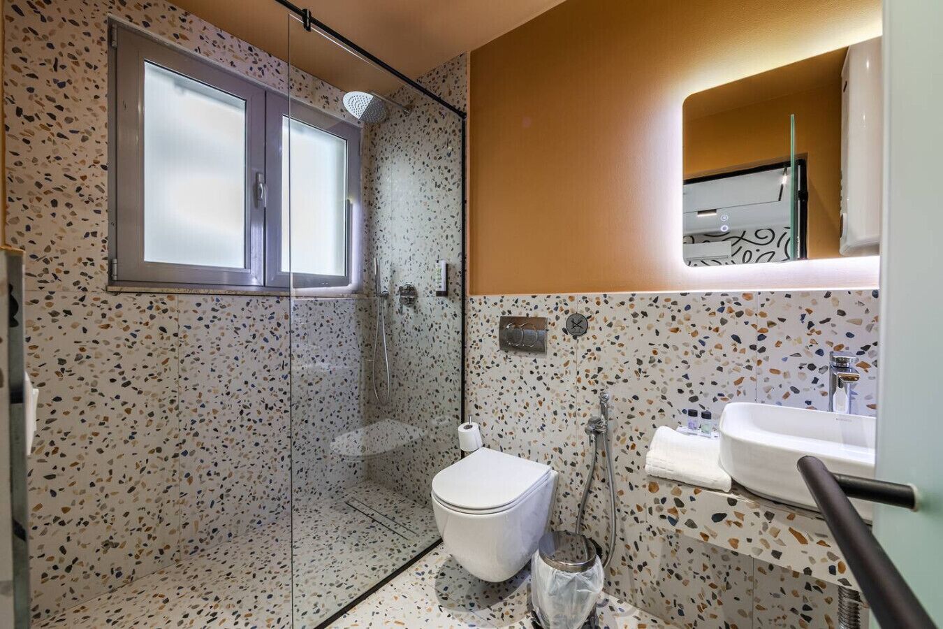 Hair dryer, towels
