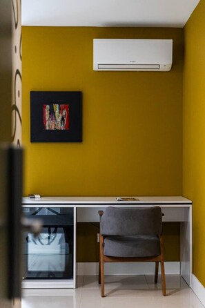 Interior - Honey Studio 115 | Love in Colours Collection by PikHost (Durrës)