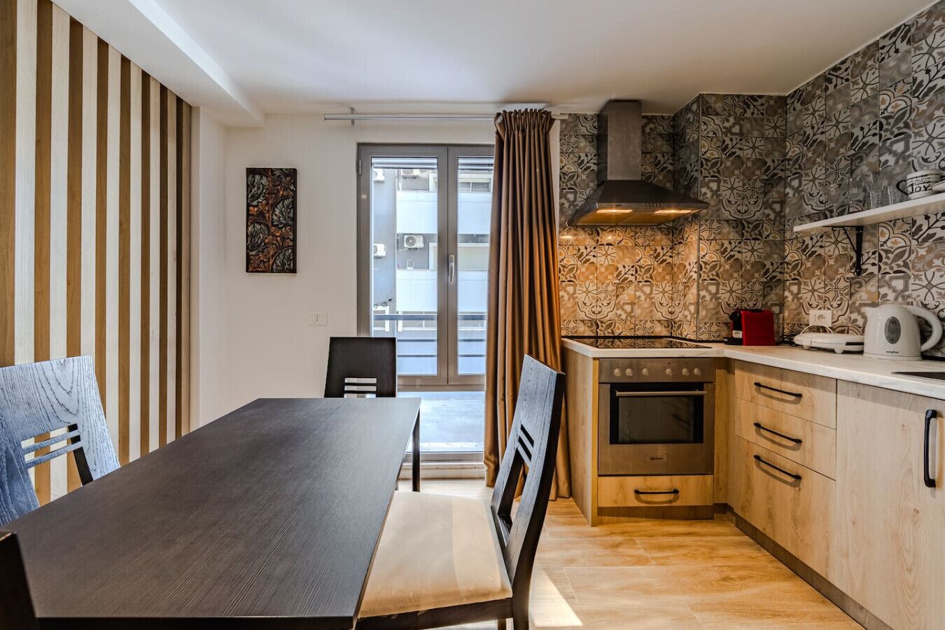 Fridge, oven, stovetop, toaster