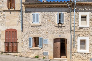 Exterior detail - Cosy Townhouse with views (Pollensa / Pollença)