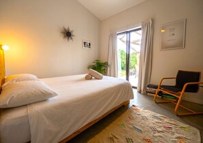 3 bedrooms, WiFi, bed sheets