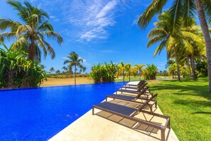House - Condo Palma Azul in Corral del Risco (Punta de Mita)