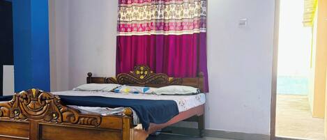 Deluxe Room | Free WiFi
