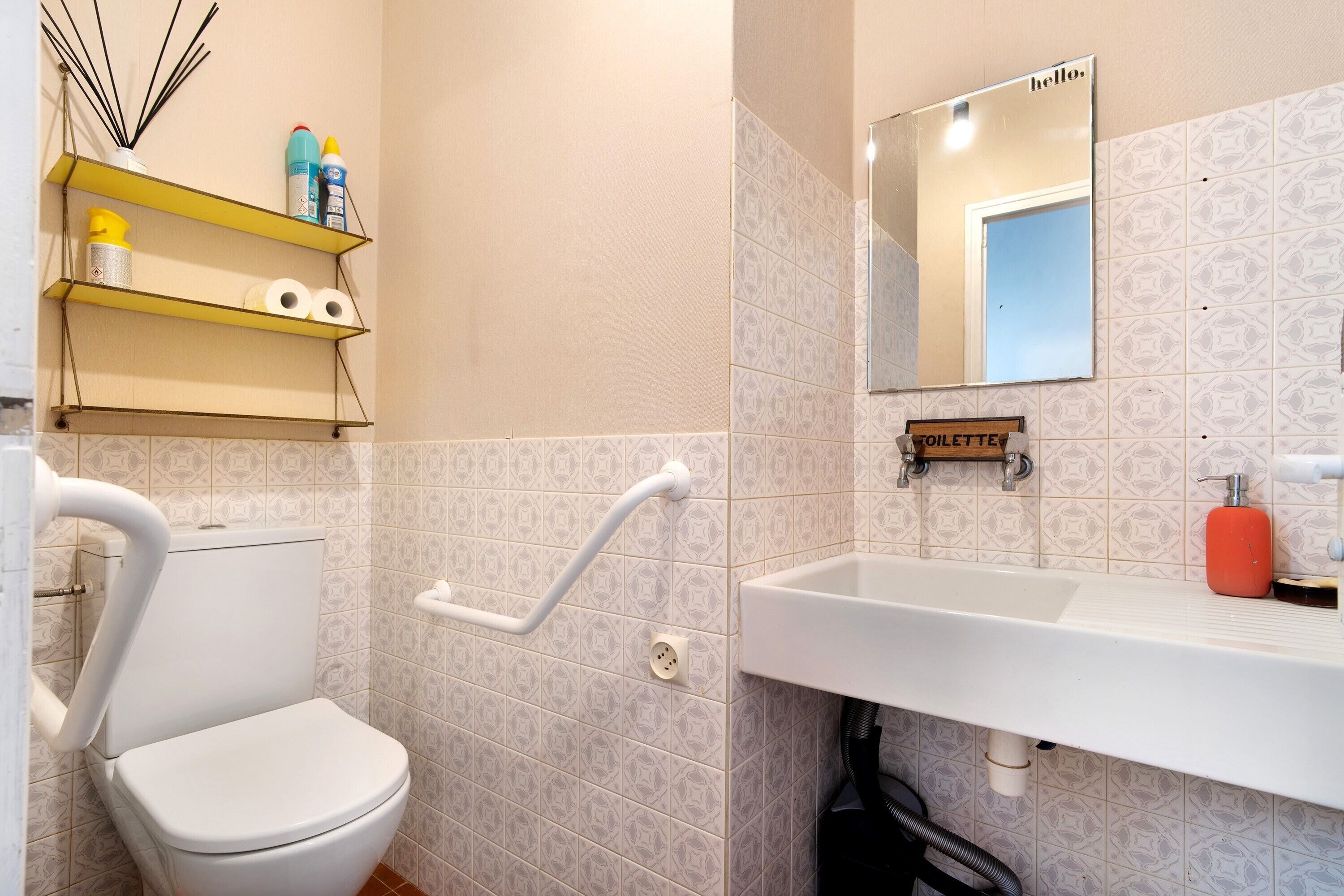 Shower, hair dryer