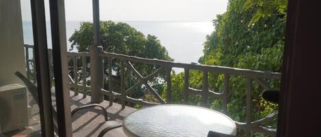 Superior Double Room, Balcony, Sea View | Outdoor dining