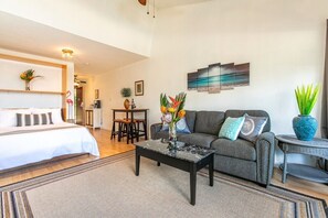 1 bedroom, iron/ironing board, free WiFi, bed sheets - 2nd floor, updated studio, across from the beach! - Kihei Bay Surf A207 (Kihei)