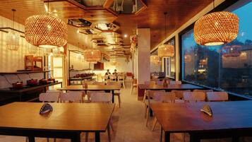 Deluxe-Doppelzimmer | Speisen