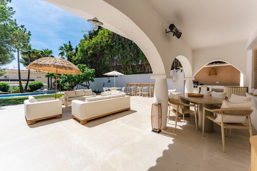 Beachside Boho Villa  100m to the Beach  Marbella East