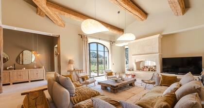 Villa Lovea in Saint-r My-de-provence