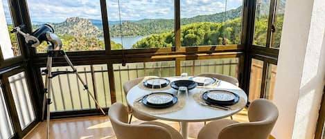 Ferienhaus | 2 Schlafzimmer, Internetzugang