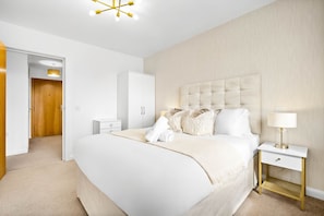 Room - Stylish 2 Bedroom * City Centre * Parking *Netflix (Birmingham)