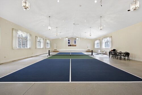 Berkshires Retreat with Private Pickleball Court – Perfect for Large Groups!