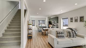 Apartment (3 Bedrooms) | Interior