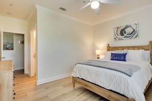 Interior - Pool Access! Recently Updated Retreat in Foley (Foley)