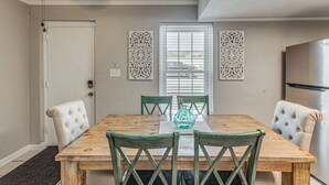 Căn hộ (2 Bedrooms) | Nội thất
