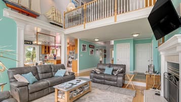 House (4 Bedrooms) | Interior