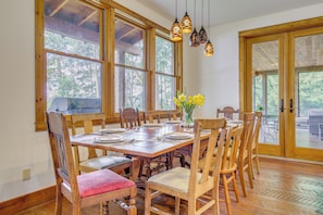 House (5 Bedrooms) | Interior - Private Beach & Hot Tub: Eastsound Waterfront Gem (Eastsound)