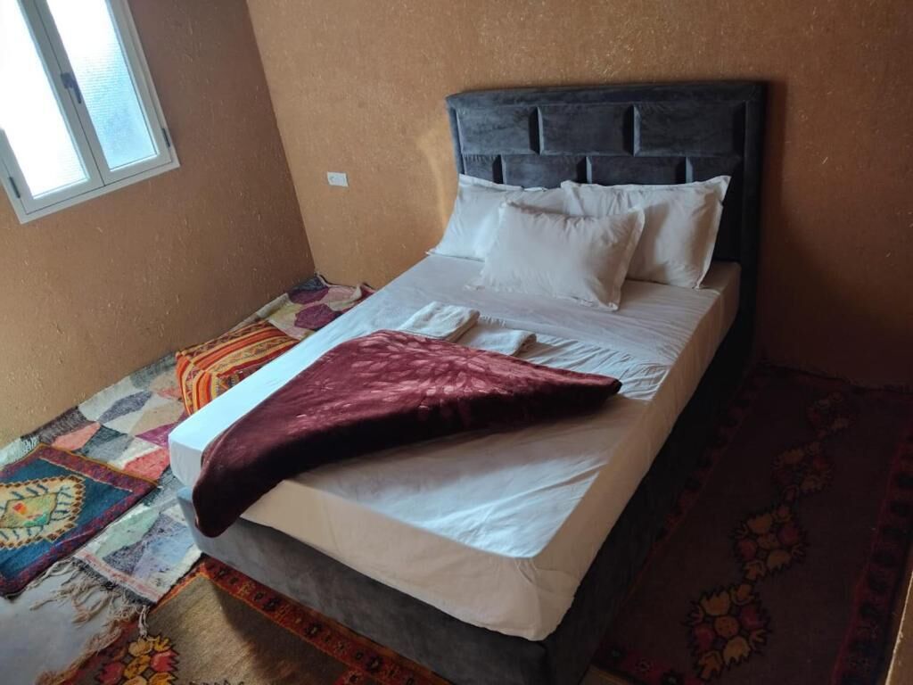 In-room safe, free WiFi