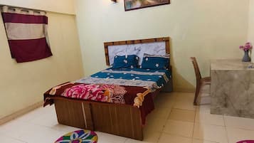 Classic Double Room, Balcony | Free WiFi