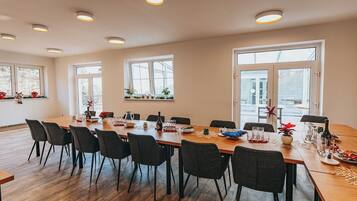 Design Double Room | Dining