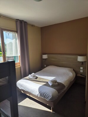 Habitación cuádruple familiar | Wifi gratis 