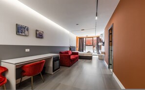 House - Amber Studio 109 Love in Colours Collection (Durrës)