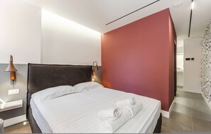 House - Rose Studio 112 Love in Colours Collection (Durrës)