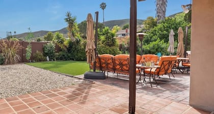 The Alma Ranch Retreat with Hillside Views