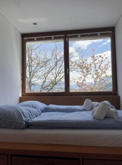 Villa Noomi - Elegant design villa with mountain views, garden & fireplace in Frastanz