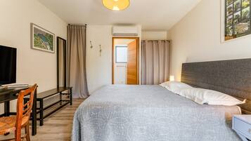 1 dormitorio, wifi, ropa de cama