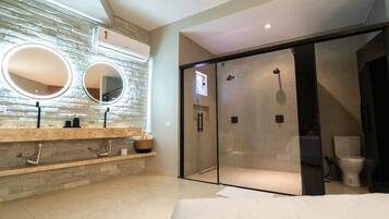 Suite de luxe, vistes al jardí | Bany