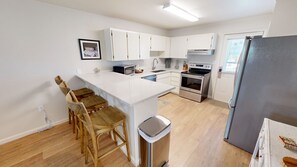 Condo, 1 Bedroom | Private kitchen - Venus 119 1 Bedroom Condo (Fort Walton Beach)