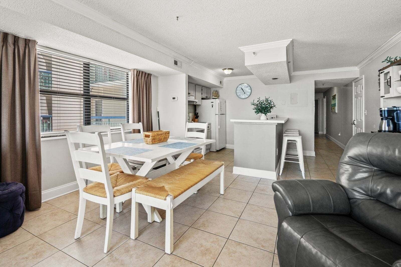 Condo, 2 Bedrooms | Interior