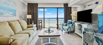 Oceans 607 2 Bedroom Condo