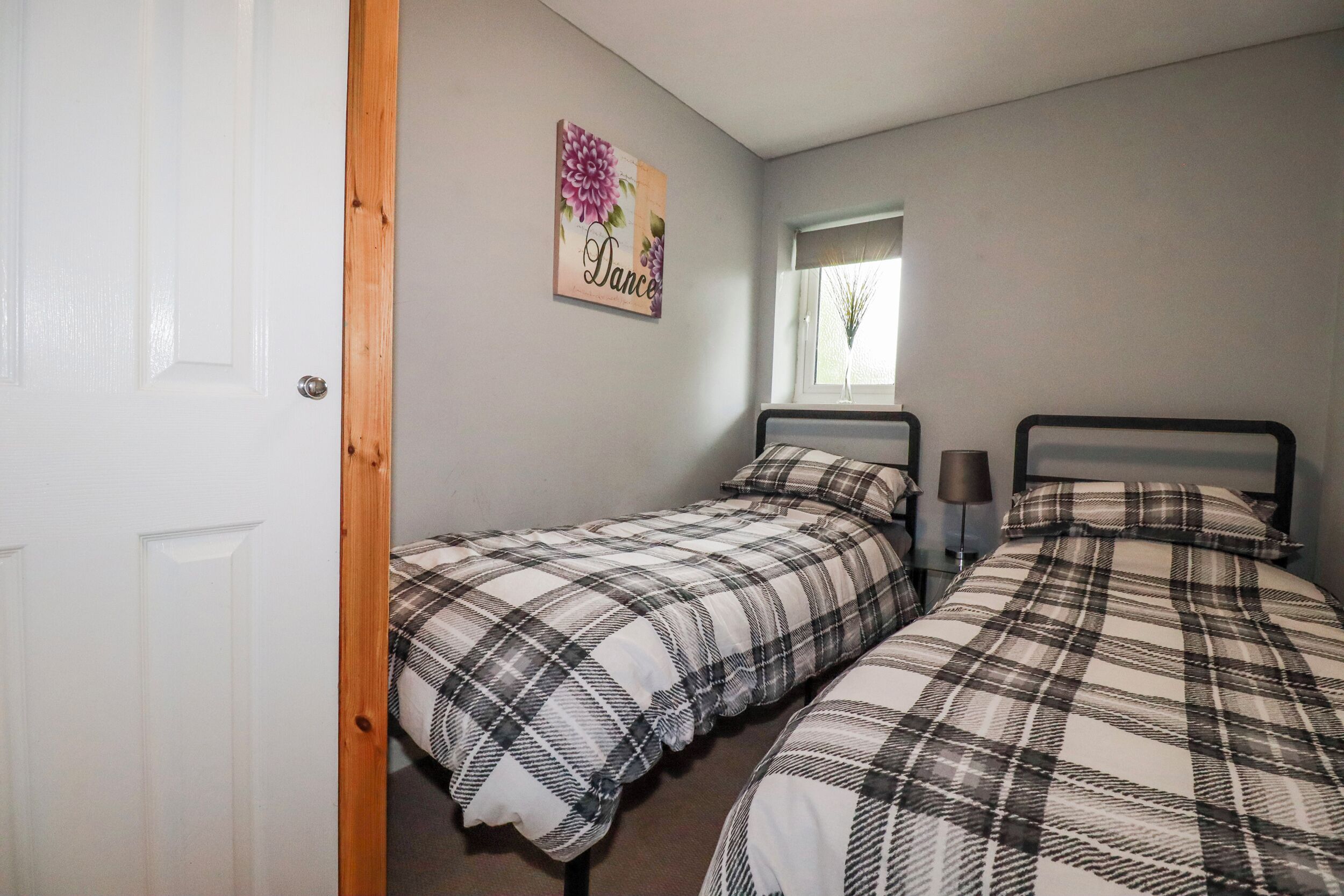 2 bedrooms, WiFi (free), individually decorated, individually furnished