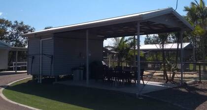 Imbil Country Cabins: All Cabins - Sleeps 22